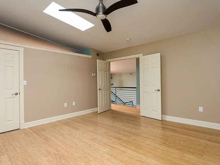 532 S 4th St #501 — Photo 8