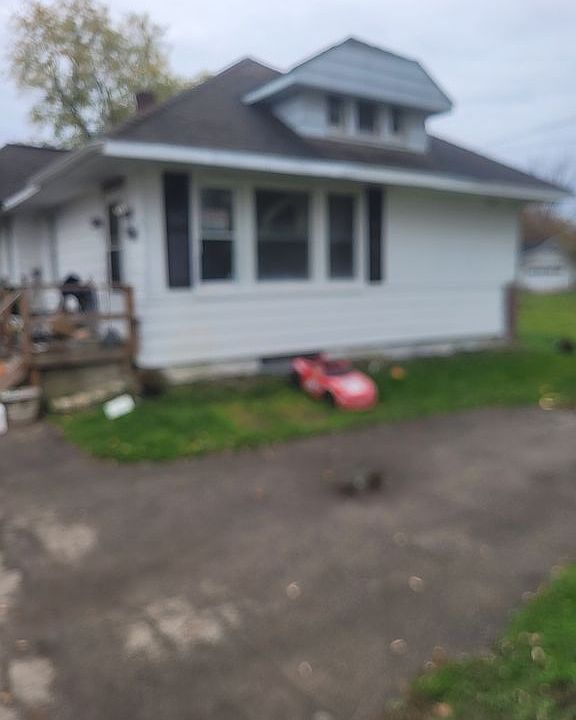 1st image of 1029 Lorene Ave