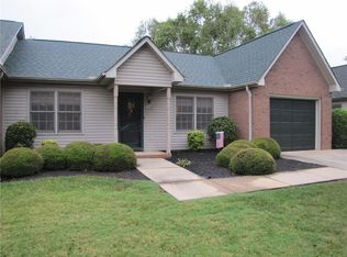 108 Pinnacle Ln #D, Easley, SC 29642