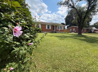 7106 Johnsontown Rd, Louisville, KY 40272
