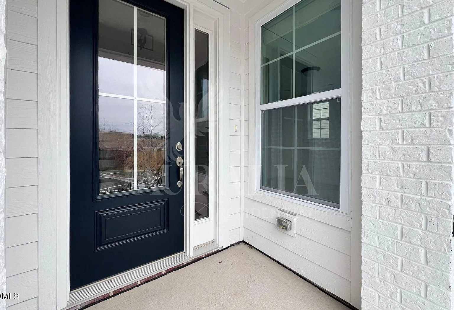 4 bed, 3.5 bath, 1950 sqft, $2,600 — Photo 4