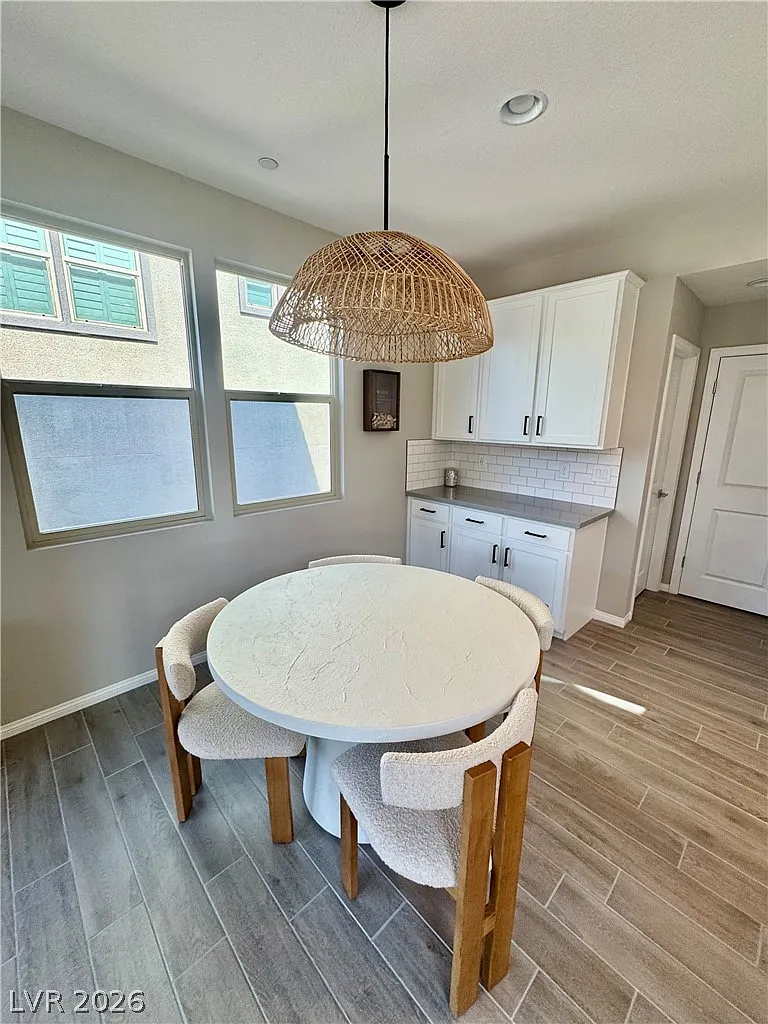 2 bed, 3.5 bath, 1898 sqft, $3,399 — Photo 4
