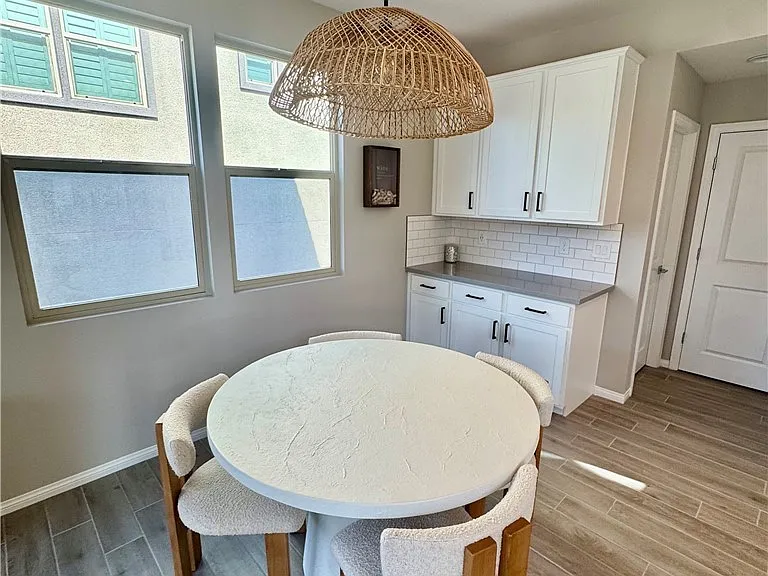 643 Solar Citrine St — Photo 4