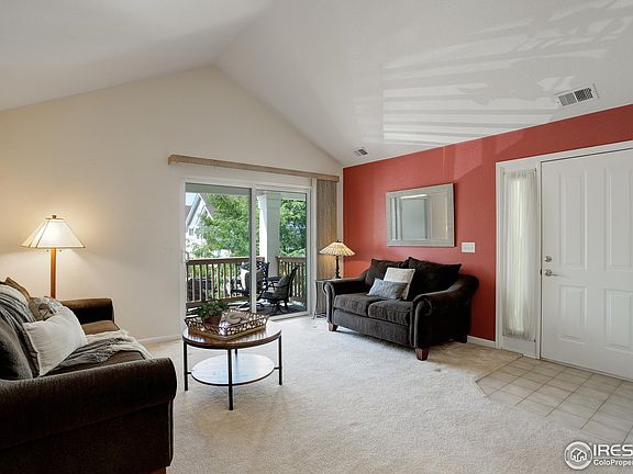 4th image of 4725 Hahns Peak Dr #201