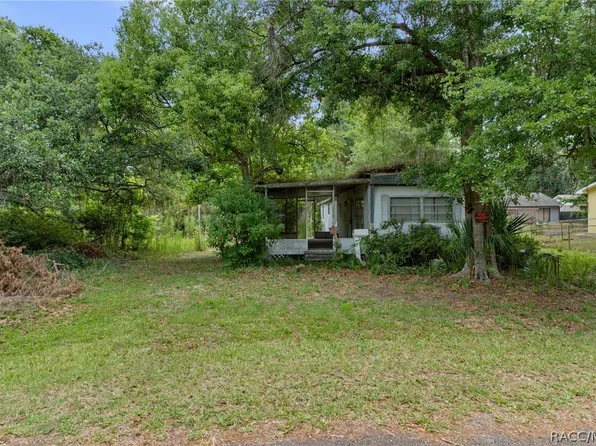 8479 W Doe Ln, Homosassa, FL 34448