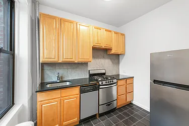 Rented by Charney Real Estate LLC