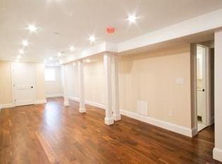40 Dwight St #1, Brookline, MA 02446