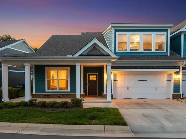 133 Creek Front Ln, Suffolk, VA 23435