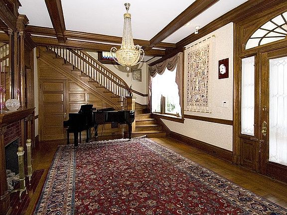 Entrance with oak staircase