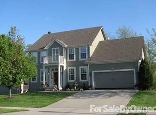 411 Shadowbrook Dr, Kearney, MO 64060