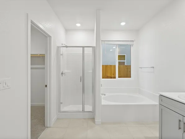 1420 Monkton Way, Sacramento, CA 95835