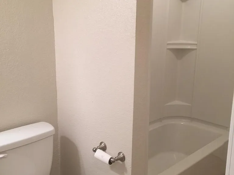 2792 Curry Ford Rd #B — Photo 13