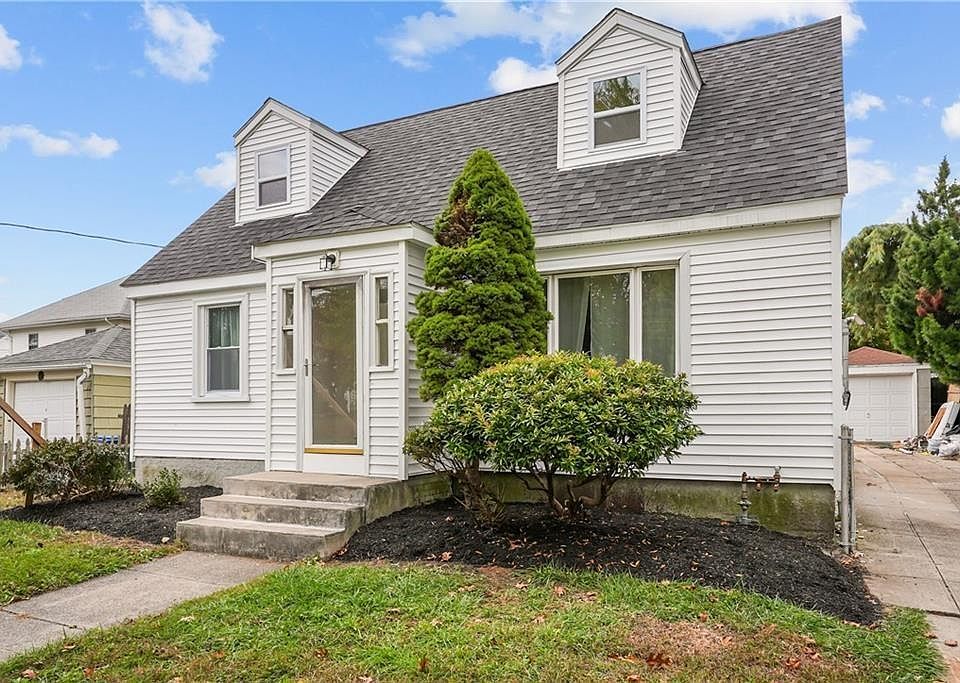 163 Magnolia St, Cranston, RI 02910 Zillow