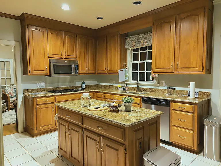 125 Woodmere Ct — Photo 9