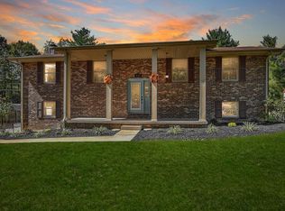 923 Nantucket Ave, Mt Carmel, TN 37645