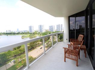 20185 E Country Club Dr APT 1105, Aventura, FL 33180