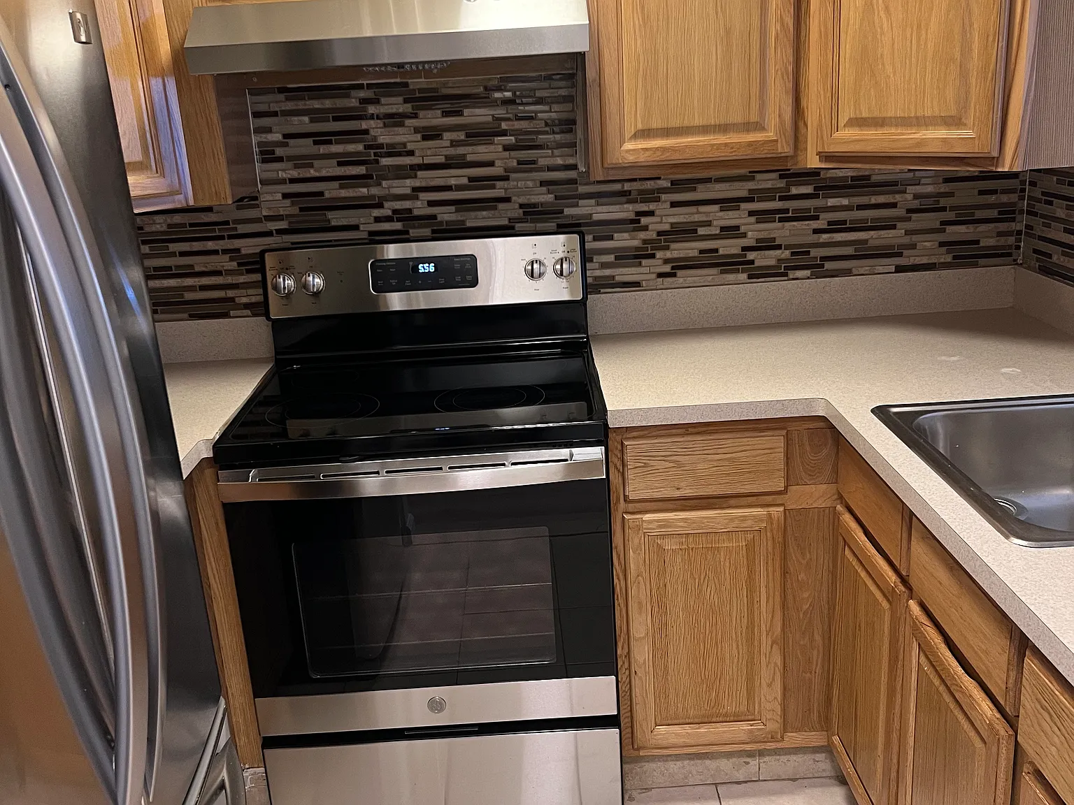 2 bed, 800 sqft, $2,750 — Photo 3