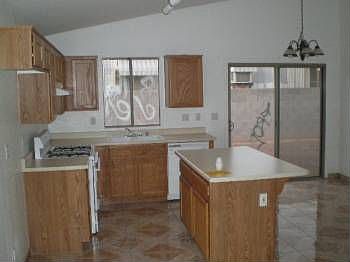 2nd image of 4492 Arlington Park Ct