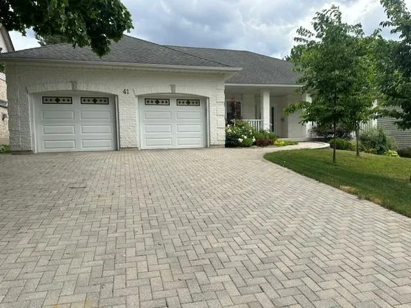 41 Sunset Ave, Warwick, ON N0M 2S0