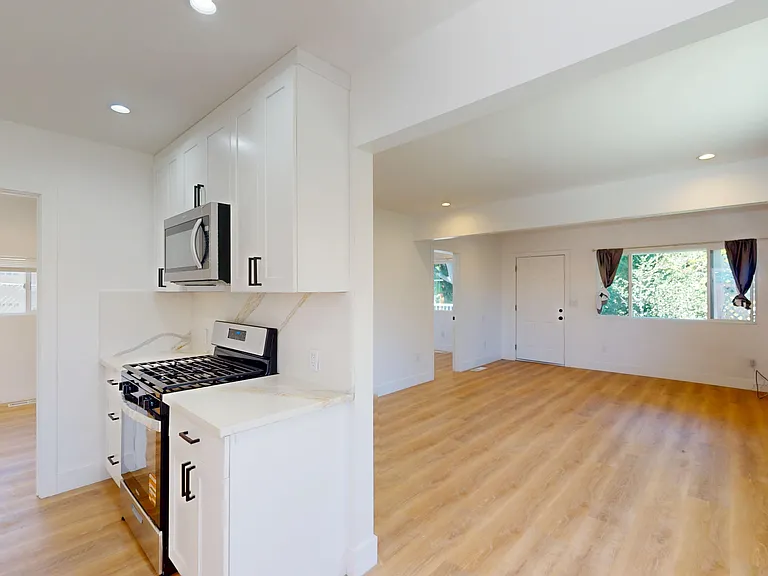 6717 Mokelumne Ave — Photo 8