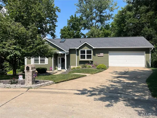 3946 Rhine Ct, Saint Charles, MO 63304