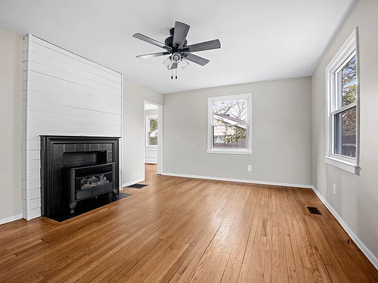 600ChurchillDrive5_06292026