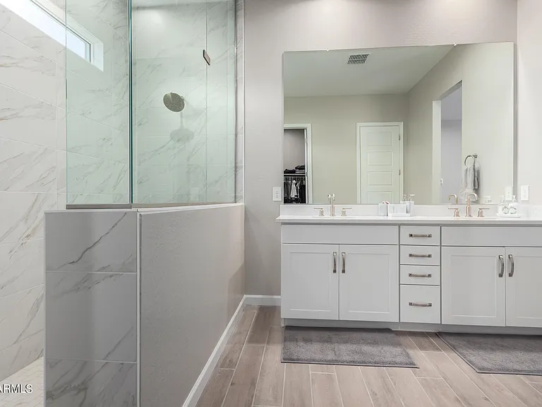 10472 W Adam Ave — Photo 14