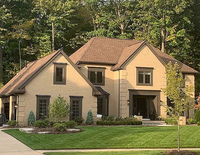 1st image of 1700 Rolling Woods Dr