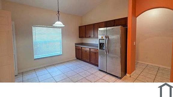 3rd image of 38 Bunker View Dr