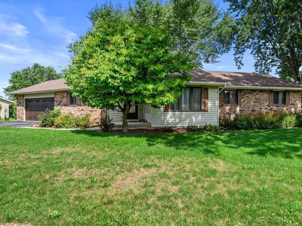 1468 Honeysuckle ROAD, Hartford, WI 53027