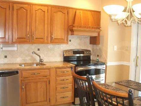 2nd image of 40 Stauber Dr