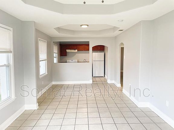 3rd image of 9037 Edinburgh St #A
