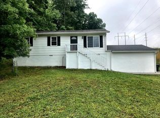 2017 Hammerhill Rd, Athens, TN 37303