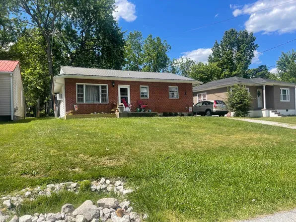 1911 Washington St, Flatwoods, KY 41139