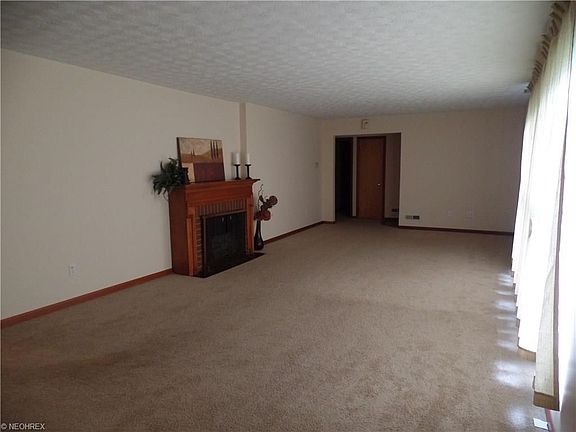 2nd image of 3470 Cadillac Dr