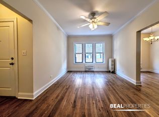 748 W Addison St #N3, Chicago, IL 60613