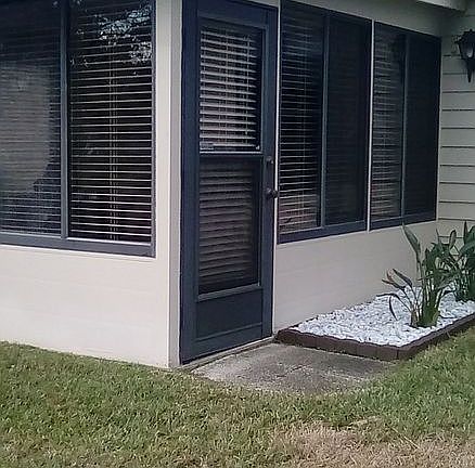 2nd image of 803 Pine Shores Cir