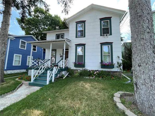 114 S Platt St, Albion, NY 14411
