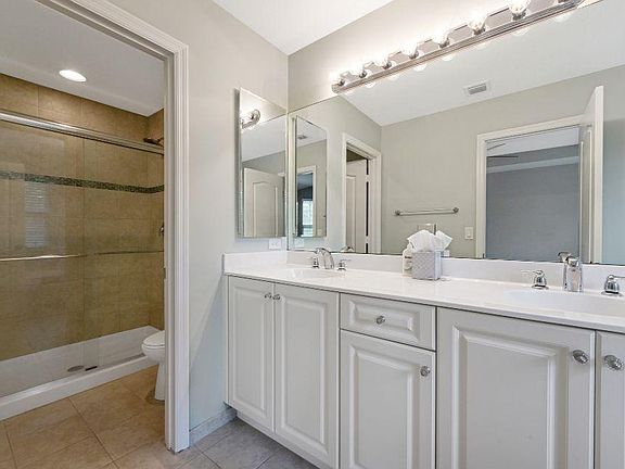 5th image of 5905 Monterra Club Dr