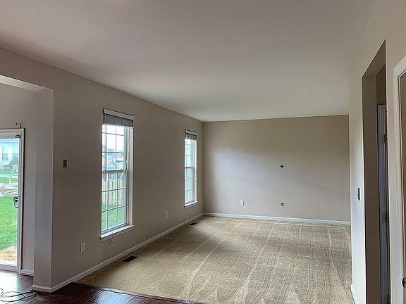 2nd image of 34 Saint Georgia Dr