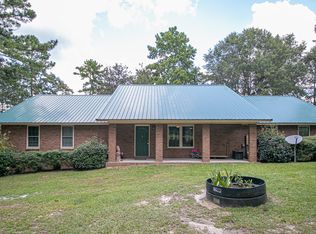 92 Roland Rd, Diberville, MS 39573