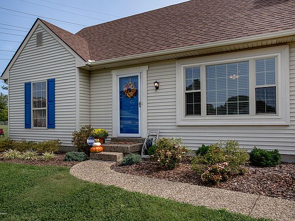 2nd image of 4901 Bova Way