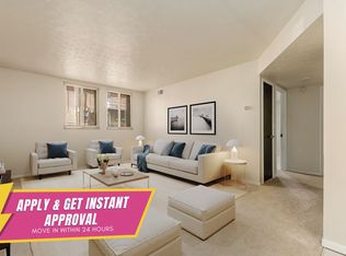 4445 Mobile Dr, Columbus, OH 43220