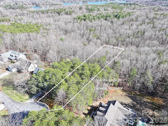 3rd image of 1643 Parkside Dr Lot 54
