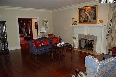4th image of 5590 Bay Hill Dr