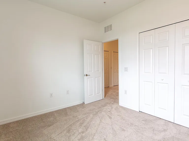20457 Lagente Cir — Photo 20