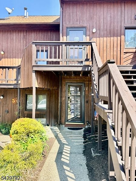1st image of 2 Jackson Hole Rd BLDG 2 #5