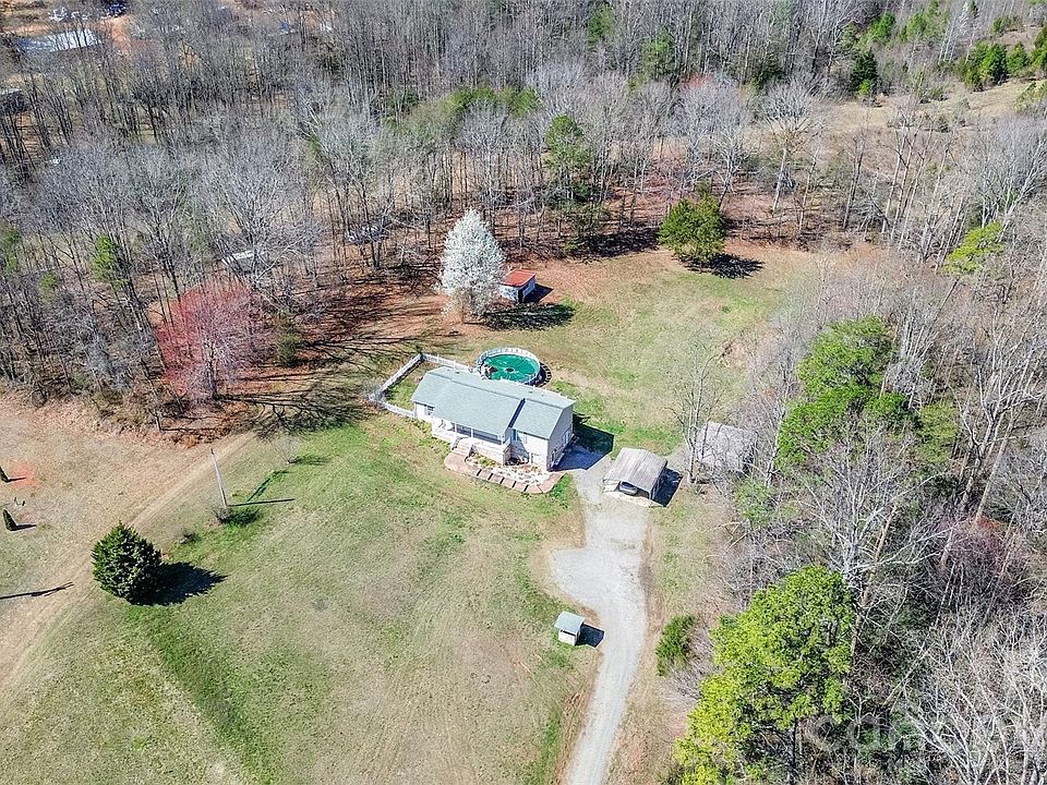1st image of 311 Fletcher Rd