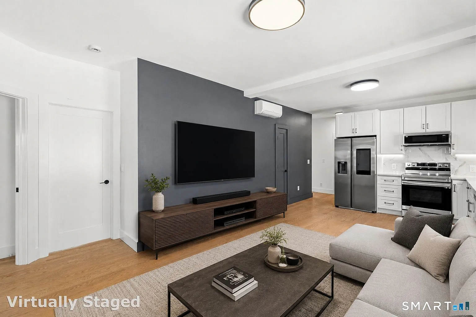 4 bed, 2.0 bath, 1235 sqft, $4,100 — Photo 4