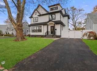 29 Alice Ln, Clark Twp., NJ 07066